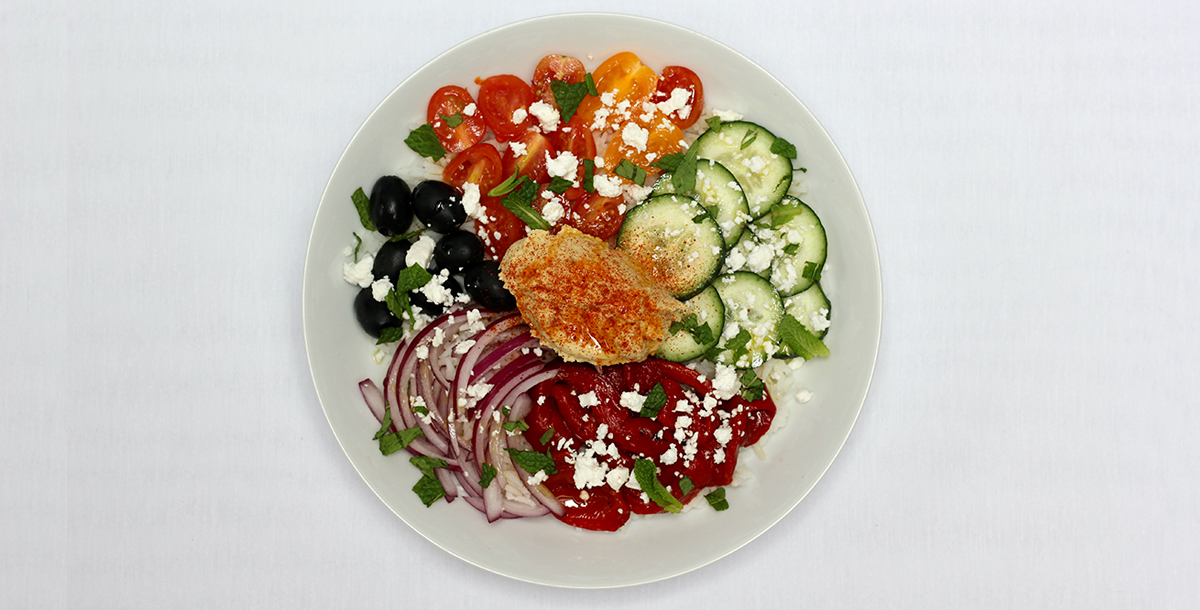 Bol mediterráneo con hummus